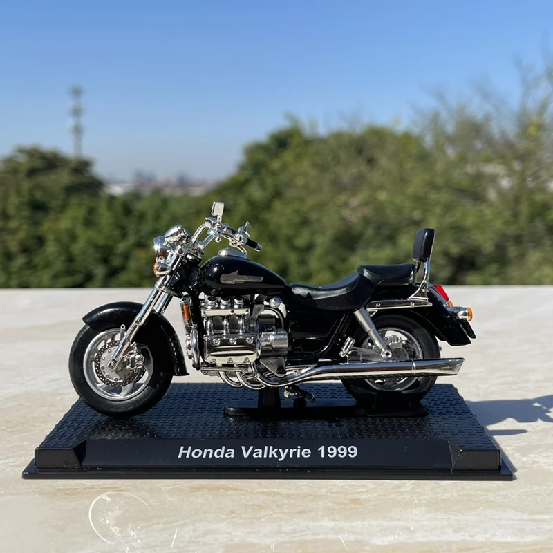 Model Kit Valkyrie - 1:18 Valkyrie 1999 alaşım Touring motosiklet