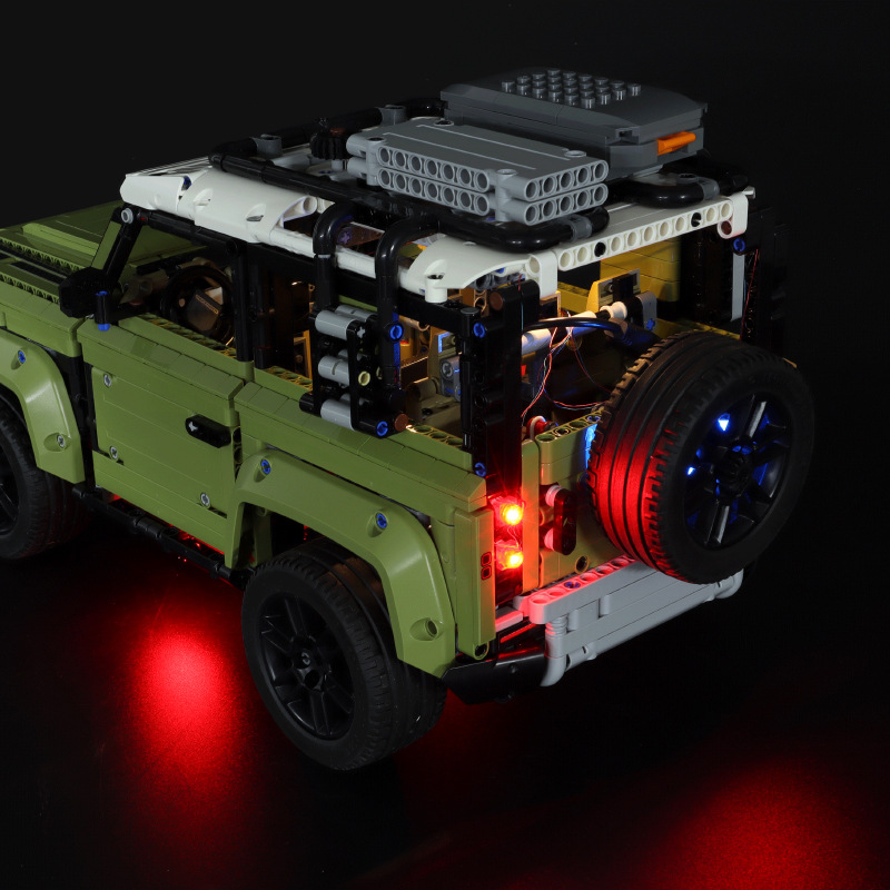 LEGO Defender Araba 42110 Yapı - Model Kit Companies incelemesi ve fiyatı