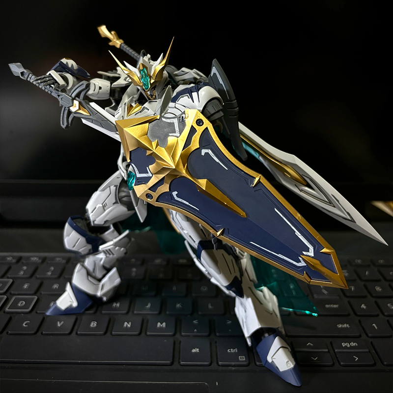 Orijinal Snaa Titan Greatsword - Model Kit Snaa incelemesi ve fiyatı