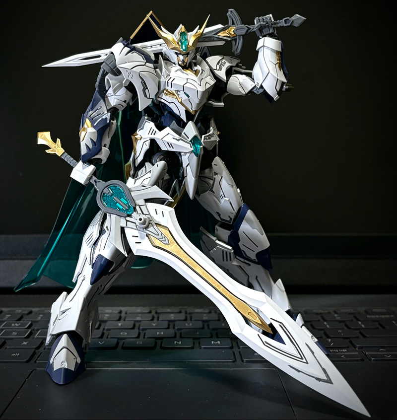 Orijinal Snaa Titan Greatsword - Model Kit Snaa incelemesi ve fiyatı