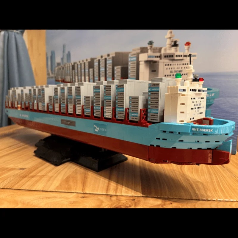 Yeni 2026 Çift Yakıtlı Konteyn - Model Kit Simulator incelemesi ve fiyatı