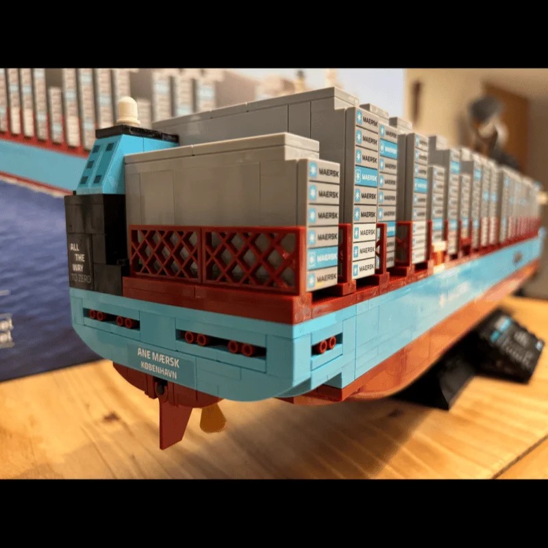 Yeni 2026 Çift Yakıtlı Konteyn - Model Kit Simulator incelemesi ve fiyatı